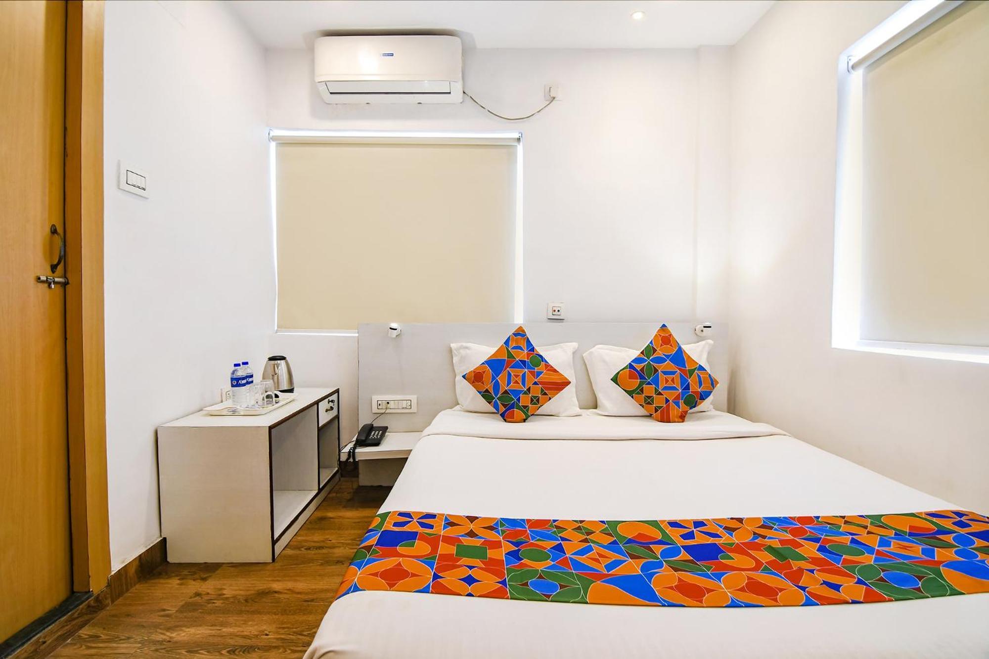 Fabhotel Globe Express - Nr Ruby Hospital コルカタ エクステリア 写真